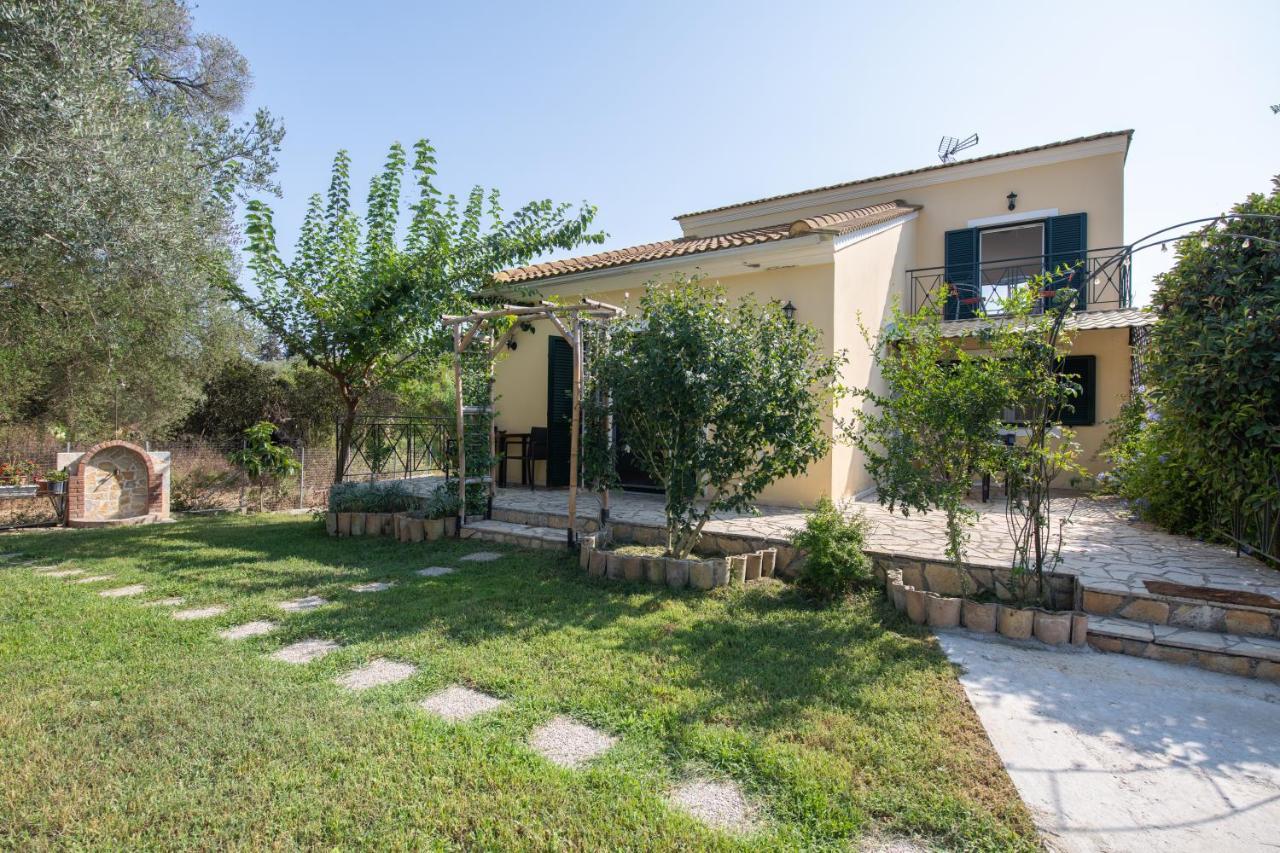 Villa Varka Vitalades Exterior photo